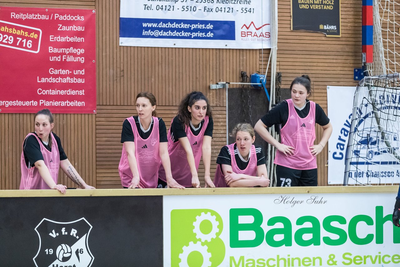 Bild 115 - VR Bank Cup Horst